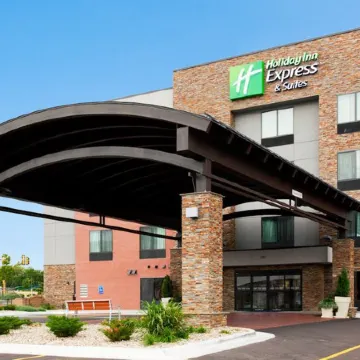 Holiday Inn Express & Suites ROCHESTER – MAYO CLINIC AREA by IHG
