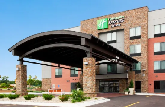 Holiday Inn Express & Suites ROCHESTER – MAYO CLINIC AREA by IHG