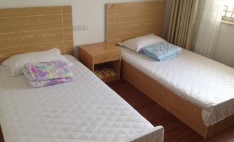 Jing County Menghong Inn