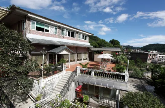 新北泉世界温泉會館 鄰近烏來吊橋的酒店