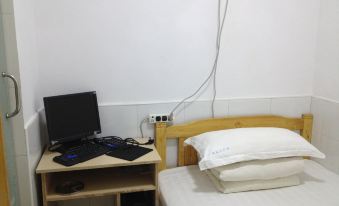 Hongfengle Hostel