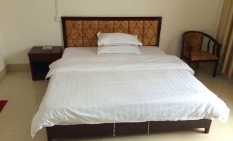 Bama New Garden Hotel