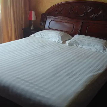 Dongfang Hotel