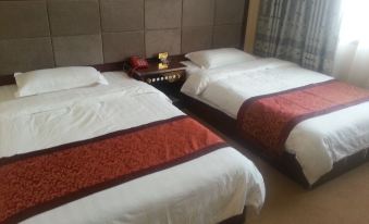 Huining Pengcheng Hotel