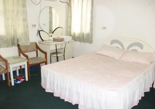 Seven Stars Hotel