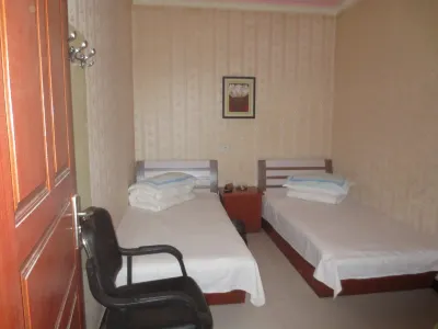 Yuzhong Tiantian Inn