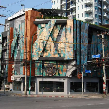 Cacha Hotel Отели рядом с достопримечательностью «Башня Bobae»