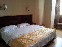 Yongsheng Chenghai Cangyun Business Hotel