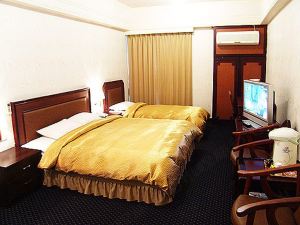 Sin Fu Business Hotel