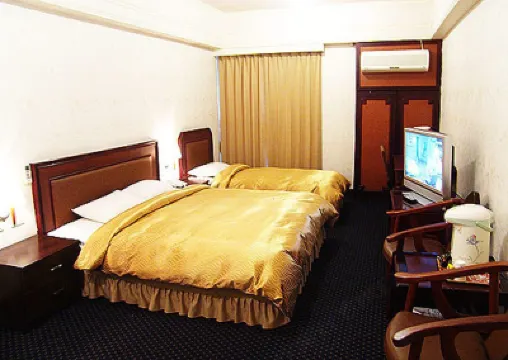 Sin Fu Business Hotel Hotels near Beitun District