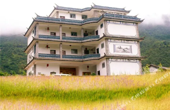 雞足山和緣樓客棧