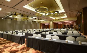 Home Inn Select (Yantai Huanshan Road Wanda Plaza)