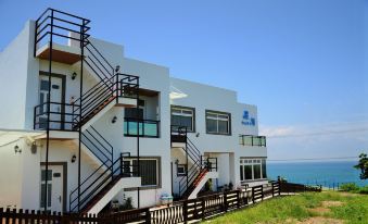 Xinghai Hostel