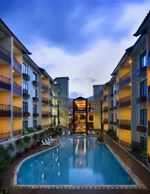 Palace Hotel Cipanas Hotel dekat Kebun Raya Cibodas
