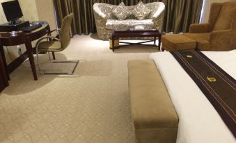 Nanwei Business Hotel