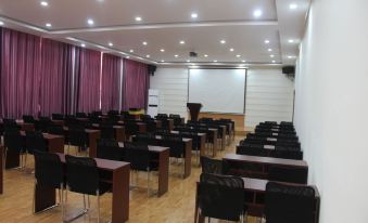 Liaocheng Weiyu Hotel