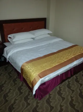 Fuping Heping Hotel Отели в г. Чжанпин