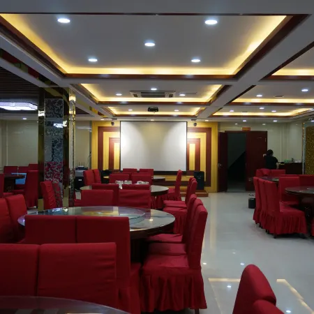 GuanXian SunShineHolidy Hotel