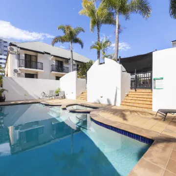 景園公寓布里斯本酒店 鄰近Koala and River Cruises的酒店