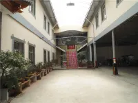 Tonghai Hongda Hotel