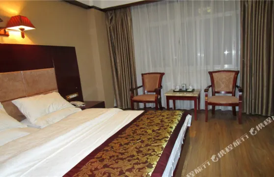 鳳慶順鑫商務酒店