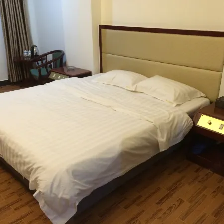 Junyue Hotel