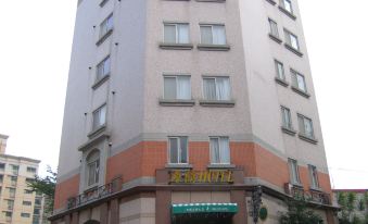 Harazuru Hotel