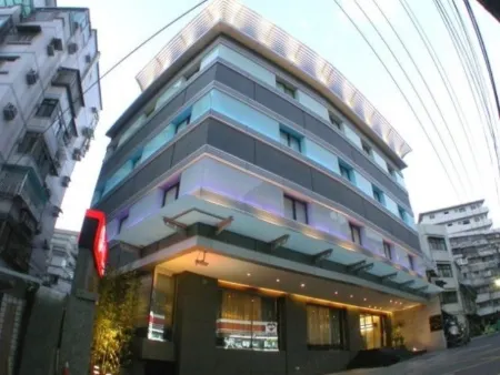 Aqua Bella Hotel Отели рядом с достопримечательностью «Chou's Honor Arch»