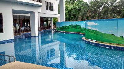 Outdoor Swimming Pool