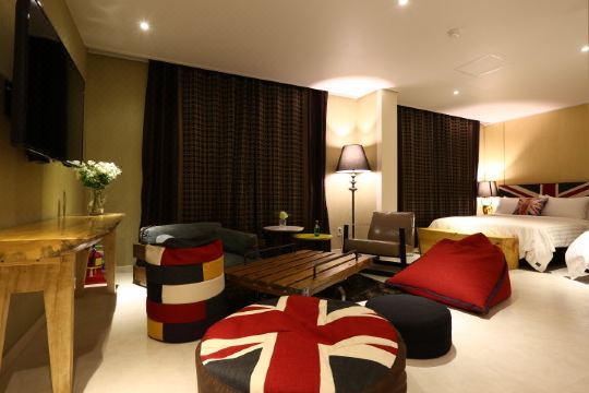 호텔 나무 청주의 외관 및 자연 환경 사진