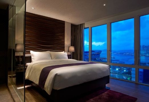 香港嘉富海景酒店外景图