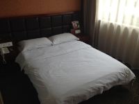 雅阁宾馆(长沙商务职院店) - 标准大床房