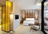 HUALUXE Shanghai Twelve At Hengshan Hotels in Hengshan Road Area