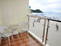惠东金色沙滩度假酒店 - 沙滩海景大床房