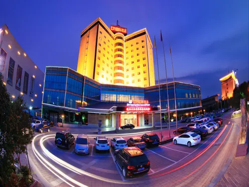 Zhengyang International Hotel - Pysäköinti