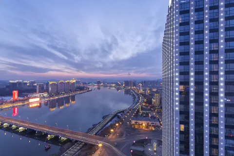 World Trade Winning Hotel