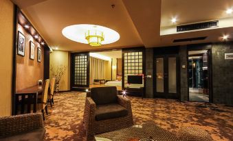 Yinghua Xiaozhu Hotel (Guangzhou Pazhou Convention & Exhibition Haizhu Wetland Park Branch)