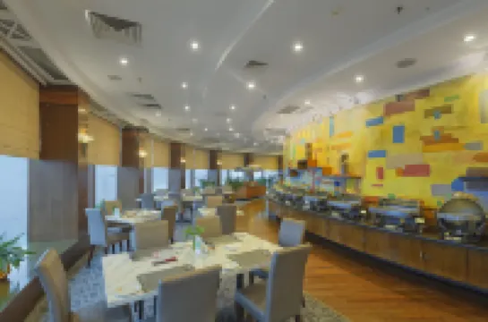 武漢美聯ホリデイホテル（武漢江漢路歩行街循禮門地下鉄駅）