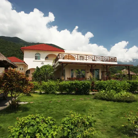 Bali Hostel Отели рядом с достопримечательностью «Озеро Лиюй»
