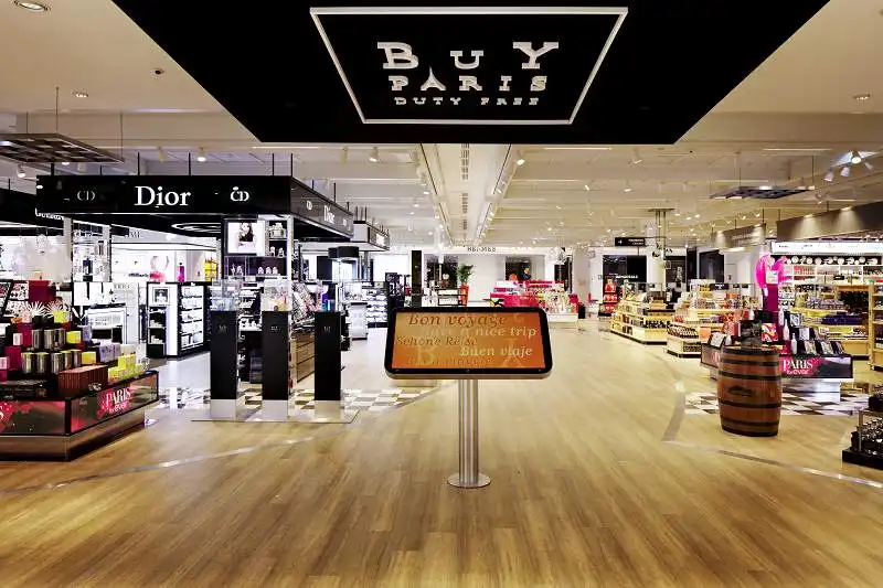 Các khách sạn gần BuY PARIS DUTY FREE at Charles de Gaulle International Airport