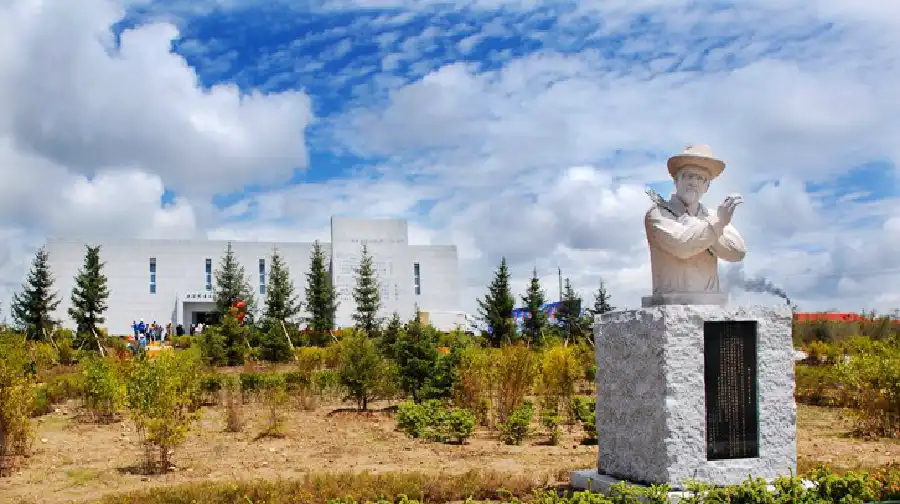 Hotels near Wangluobin Yinyue Art Museum