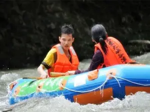 Shangbaoda Canyon Drifting