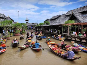Pattaya Floating Market