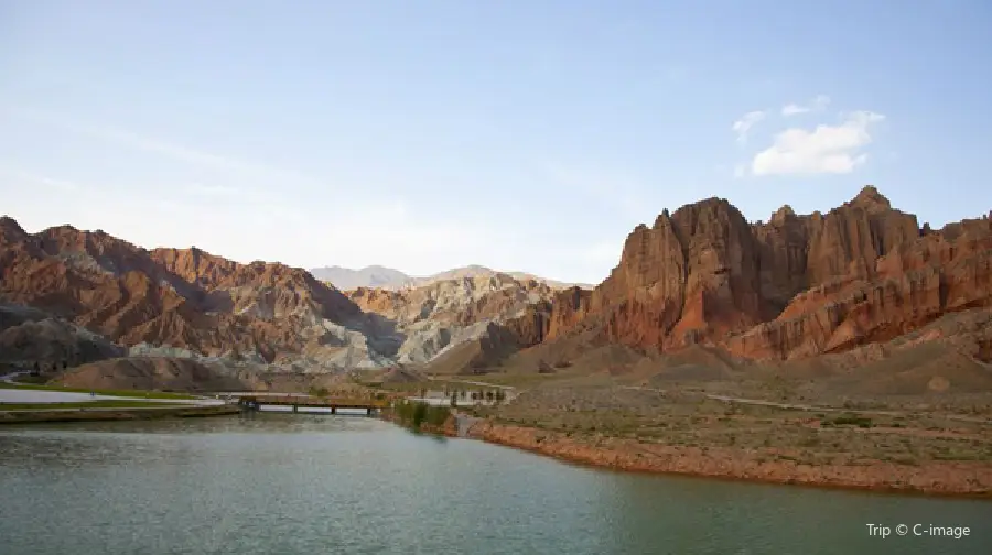 Ashgang Colorful Peaks Scenic Area in Guide National Geological Park