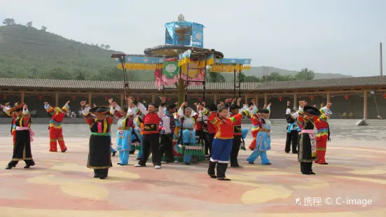 彩虹部落土族園