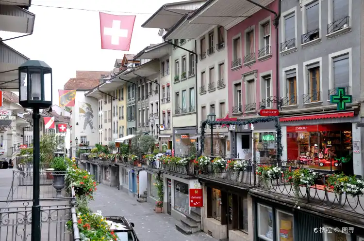 Hotels With Parking in Switzerland