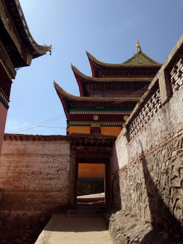 Longwu Temple