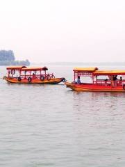 Liuye Lake Cruise