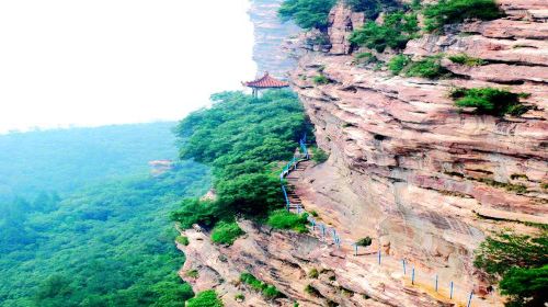 White Cloud Cave of Mount Kong