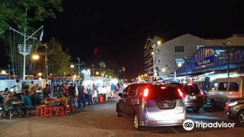 Lumut Night Market